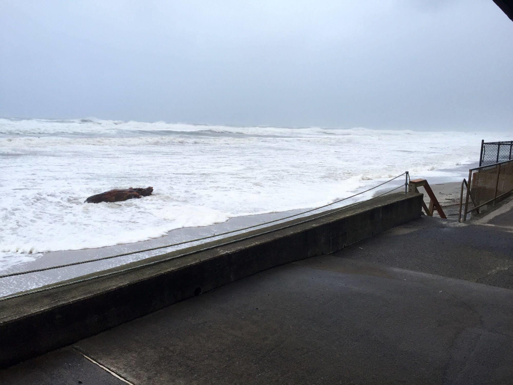 Sandcastle Beachfront Lincoln City Exterior foto